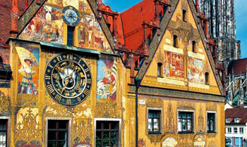 Il Municipio di Ulm e isuoi affreschi (dettaglio) Il Municipio di Ulm e isuoi affreschi (dettaglio)
