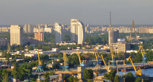 Il porto di Kiev sul Dnepr